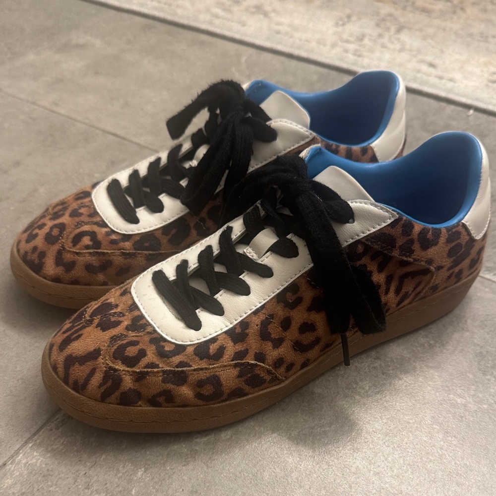 Leopard Print Low-Top Sneakers - Brown/White